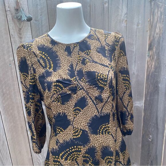 Burberry 3/4 Sleeve Printed A-Line Knee-Length Dress in Dark Camel sz 8 - Picture 3 of 10